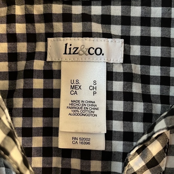 Liz & Co Black and White Check Buttoned Blouse sz S - Picture 4 of 12